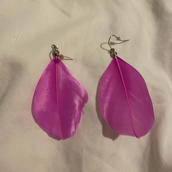 Feather Earrings - Picture 2 of 3